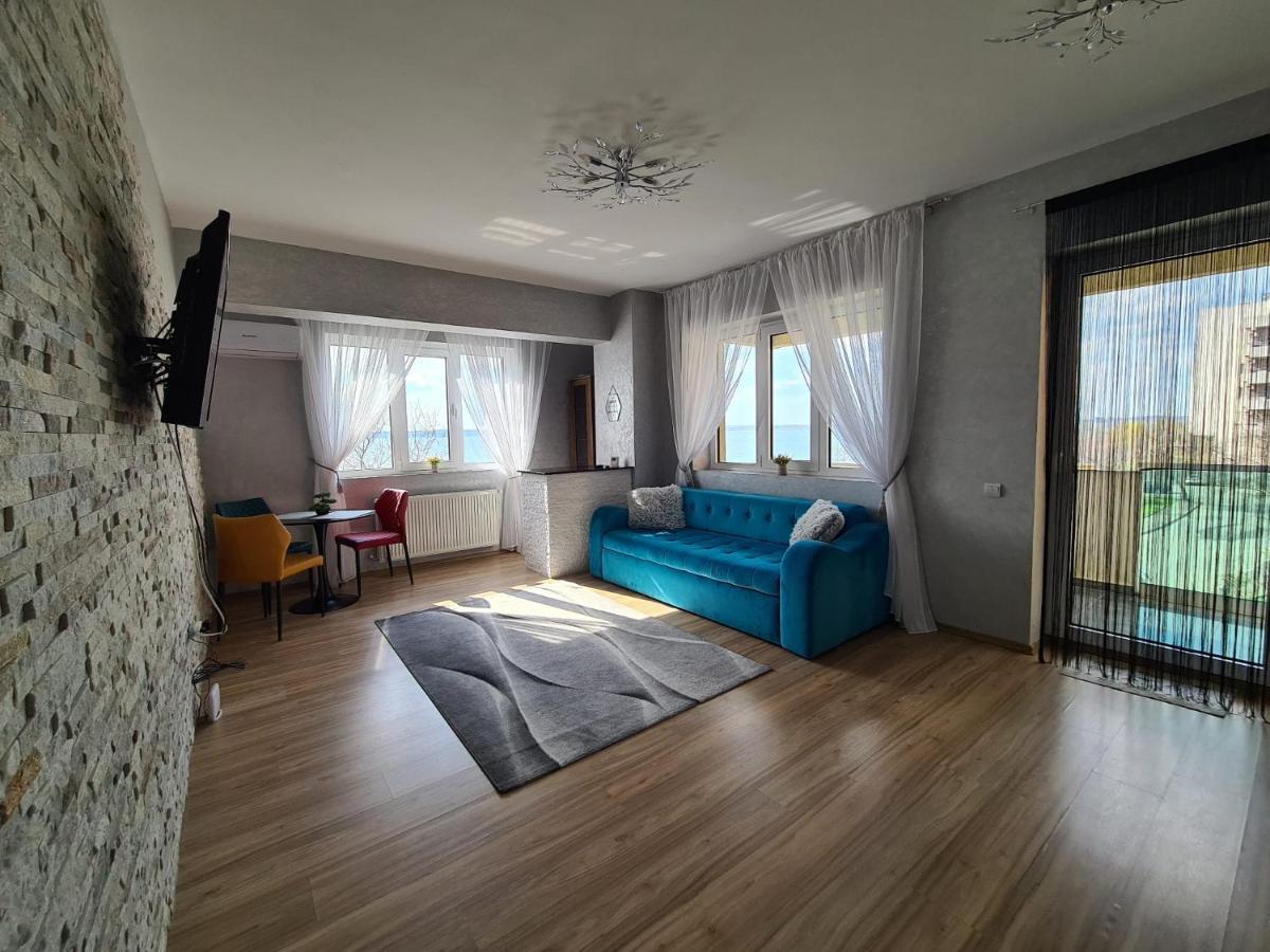 Moonlight Residence Mamaia Exterior photo