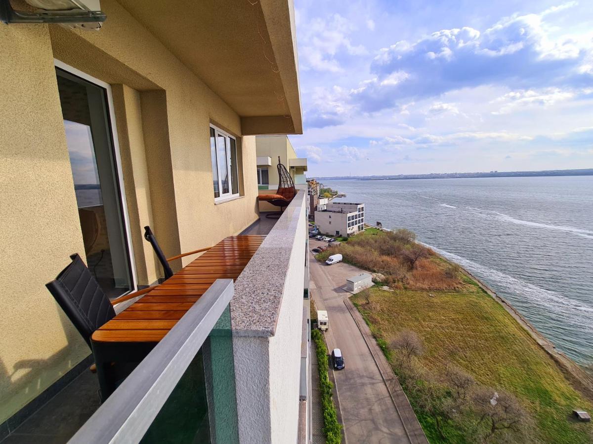 Moonlight Residence Mamaia Exterior photo